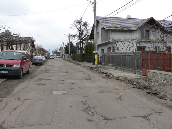 2 M Sadoveanu inlocuit borduri  5.jpg